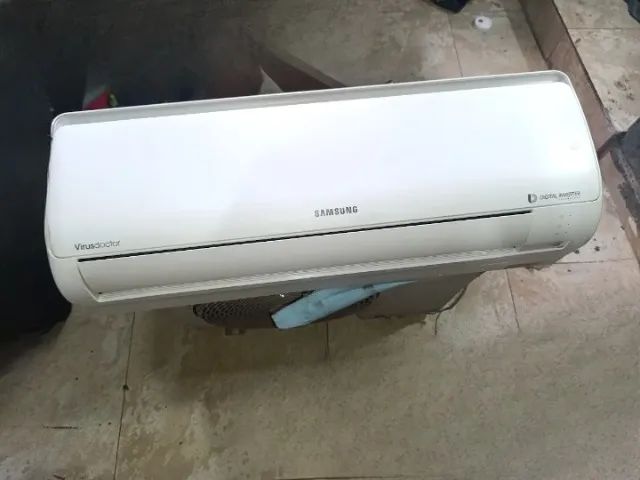 Split Samsung Inverter 9000 Btus - Foto 2