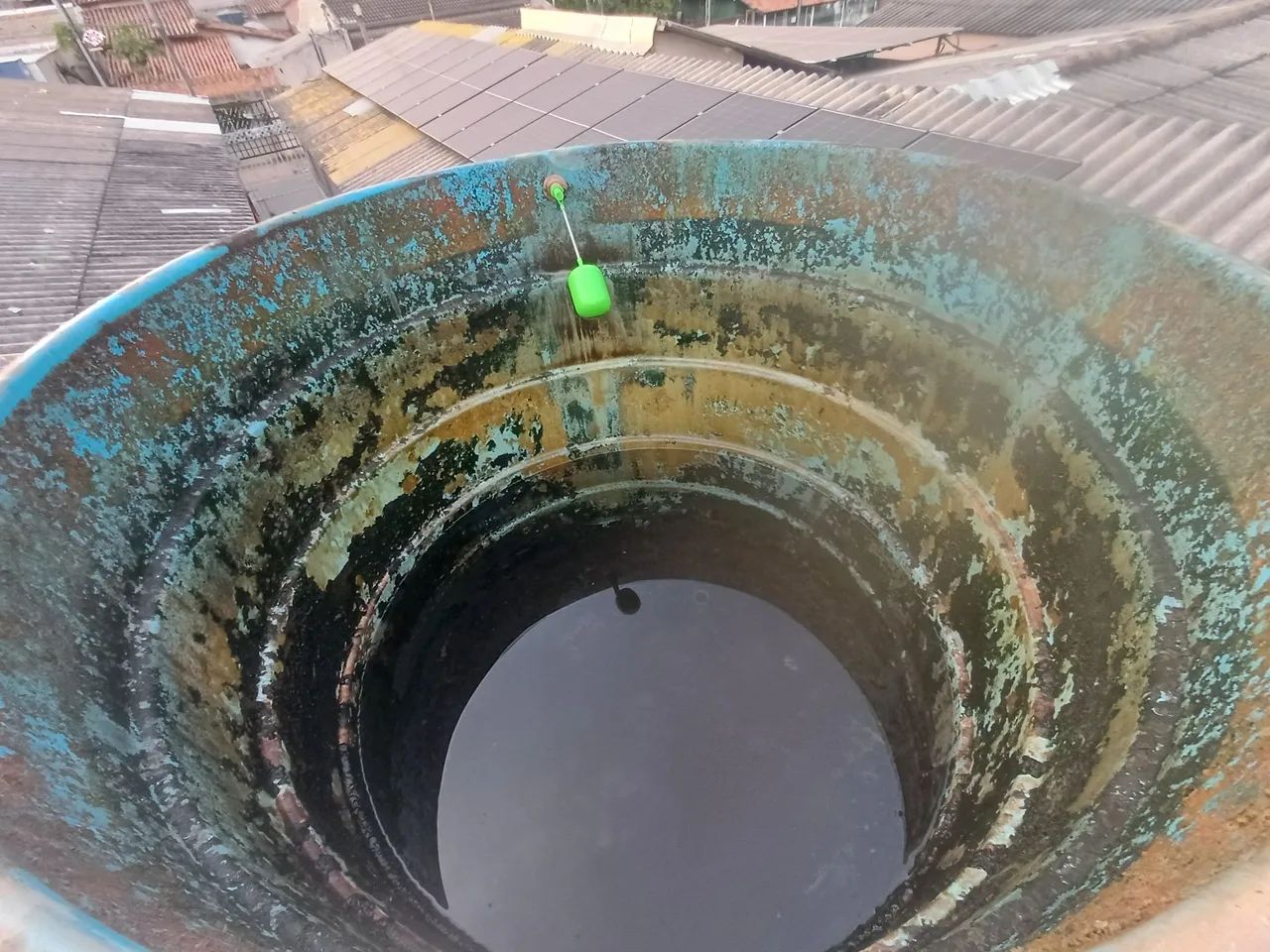 Consertos de caixas de agua e higienização  - Foto 2