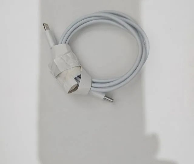 064-Cabo Original para Iphone 15, IPhone 16 e IPhone 17.