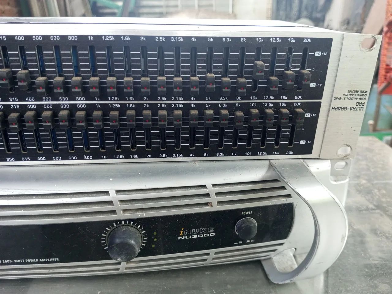VENDO AMPLIFICADOR E EQUALIZADOR BEHRINGER  - Foto 4