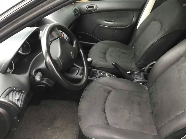 PEUGEOT 207 2008/2009 1.4 XR 8V FLEX 4P MANUAL - Foto 6