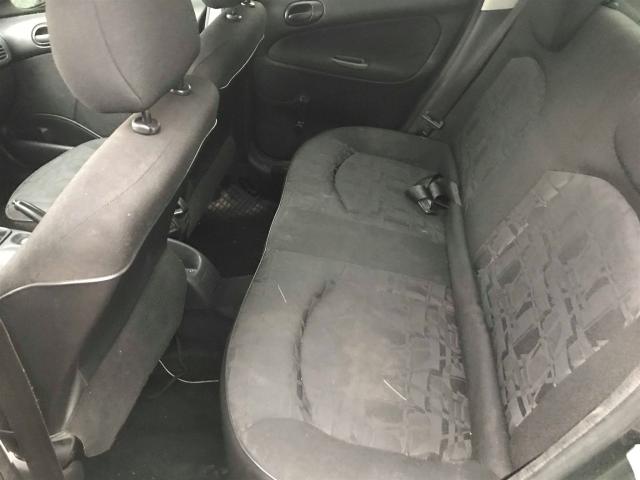 PEUGEOT 207 2008/2009 1.4 XR 8V FLEX 4P MANUAL - Foto 7