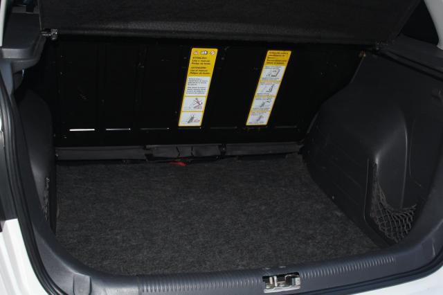 VOLKSWAGEN SPACEFOX 2012/2012 1.6 MI 8V FLEX 4P MANUAL - Foto 8