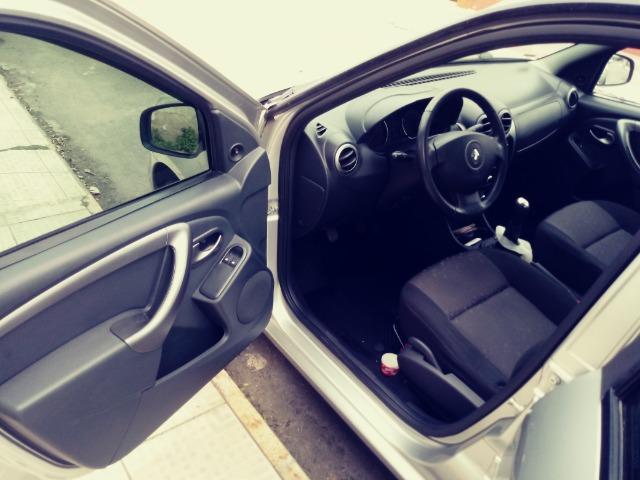 Renault logan 1.6 8 v 2013 - Foto 4