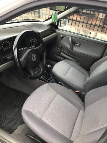 Volkswagen Santana 2000 1.8 mi impecável - Foto 7