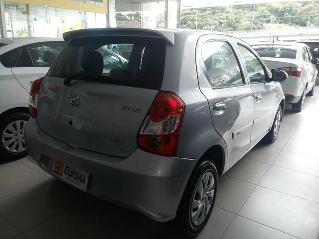 Toyota etios 1.3 17/18 - Foto 2