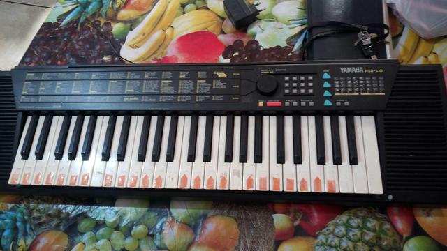 Teclado Yamaha PSR 110
