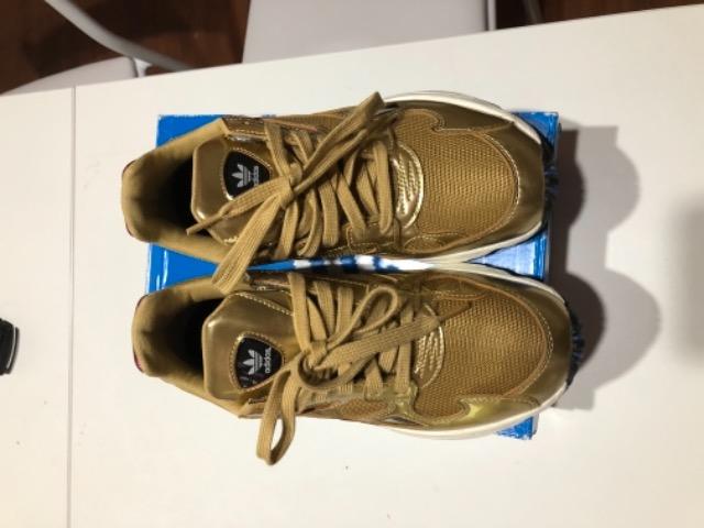 Tenis raridade esgotado adidas falcon gold