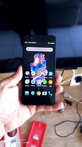 OnePlus 5 top - Foto 2