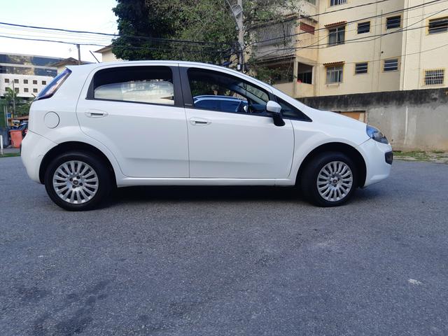 Punto 2014 flex 1.4 atractive novo - Foto 3