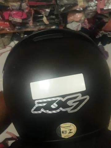 Vendo 2 capacetes