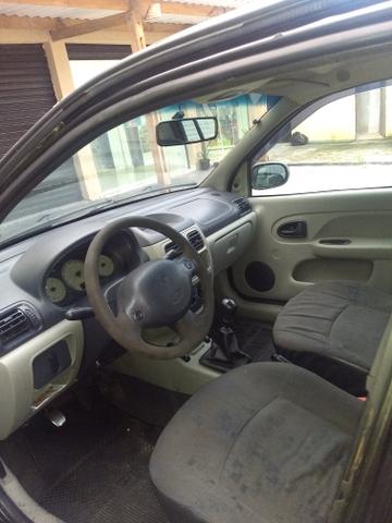Vendo Renault Clio Sedã