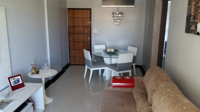 < Apartamento Cond. Serra Dourada