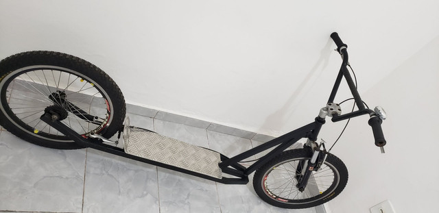 Patinete aro 20 suporta até 160kg - Foto 2