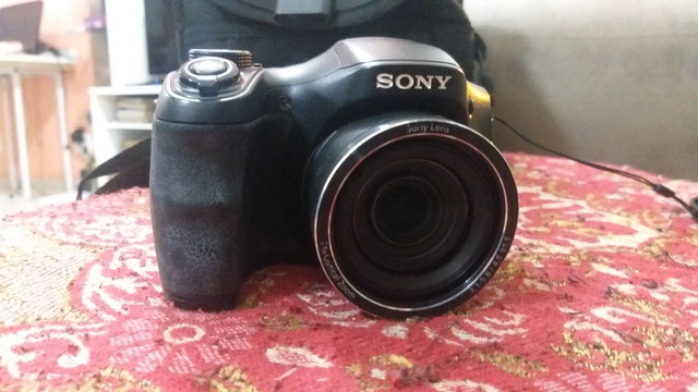 Câmera Sony semi-profissional DSC-H100 - Foto 3