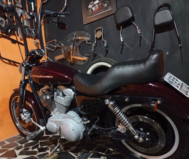 883 Custom Sportster Harley Davidson CARBURADA  - Foto 13