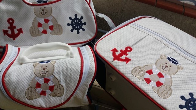 Kit malas 150,00 reais pra retirar, corre, desapego !