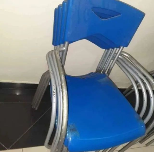 Cadeiras de ferro cor azul - Foto 2
