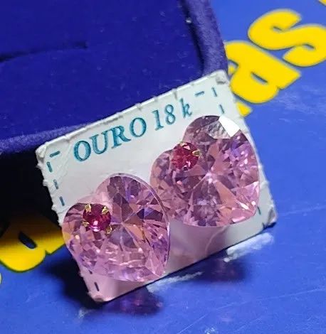 Par Brincos Coração Rosa Ponto de Luz Vermelho 12 mm Ouro 18 Kilates 4.70 Gramas - Foto 4