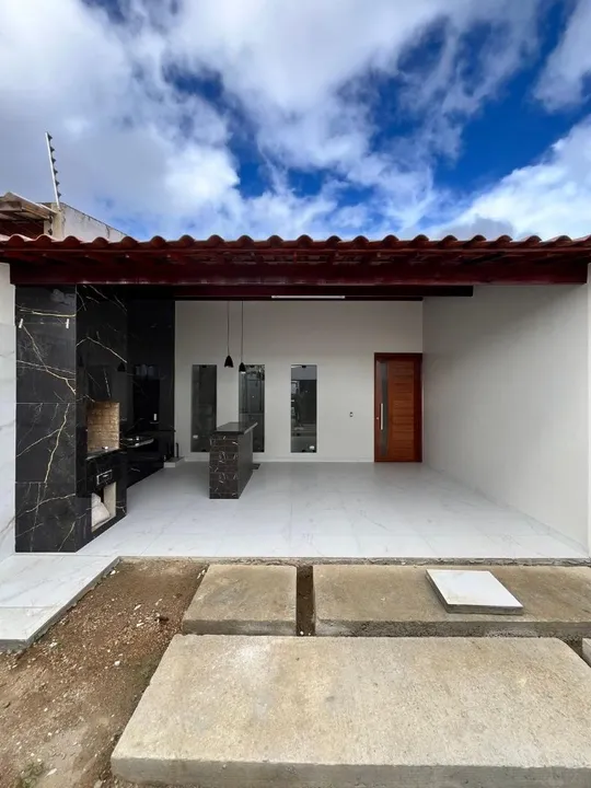 Casa Pronta para Morar no Bairro Luiz Gonzaga com Acabamento de Primeira Qualidade!