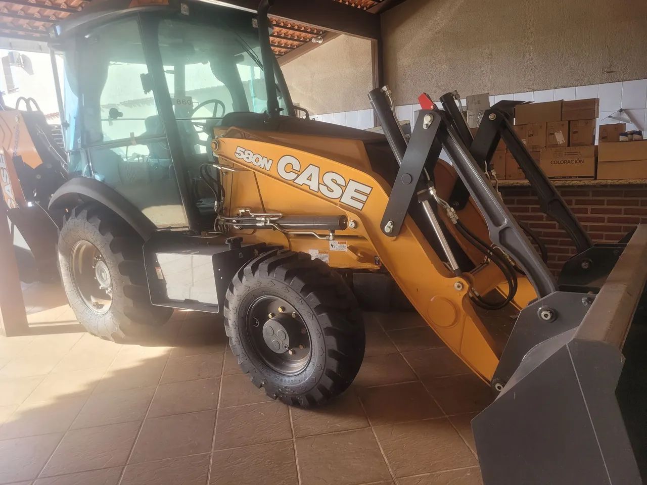 ALUGA-SE RETROESCAVADEIRA CASE 580N 0KM  - Foto 4