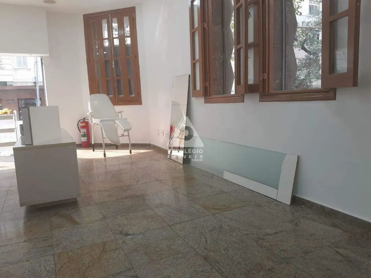 Privilégio Imóveis Vende Loja de Rua no Posto 2 de Copacabana. - Foto 8