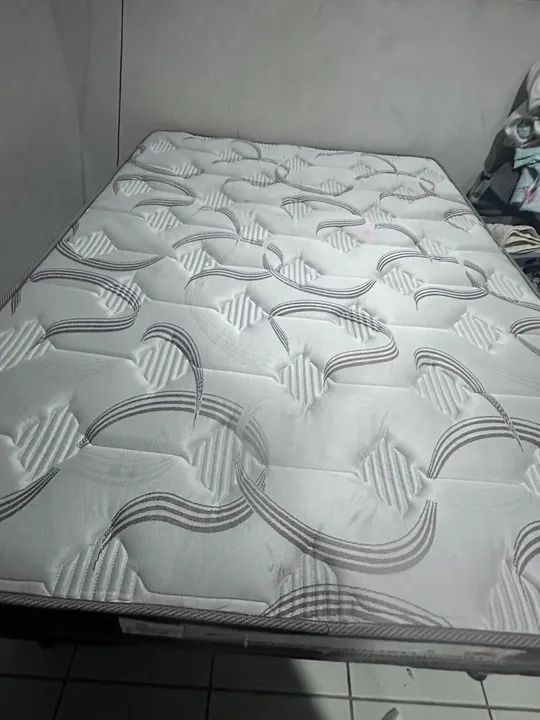 Cama Box Ortobom com Colchão de Espuma