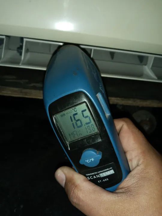 Ar Condicionado Everest Split Usado 9000 btus - Foto 6