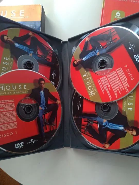 2 Box seriado house em dvd - Foto 3