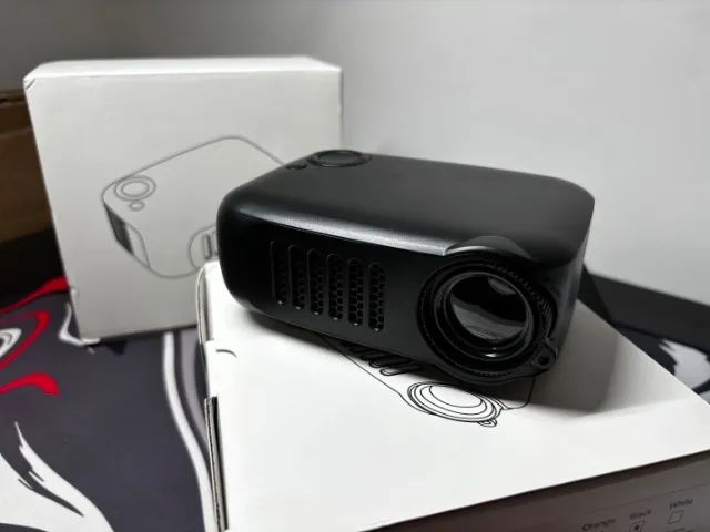 Projetor A2000 Mini com Som - Lacrado