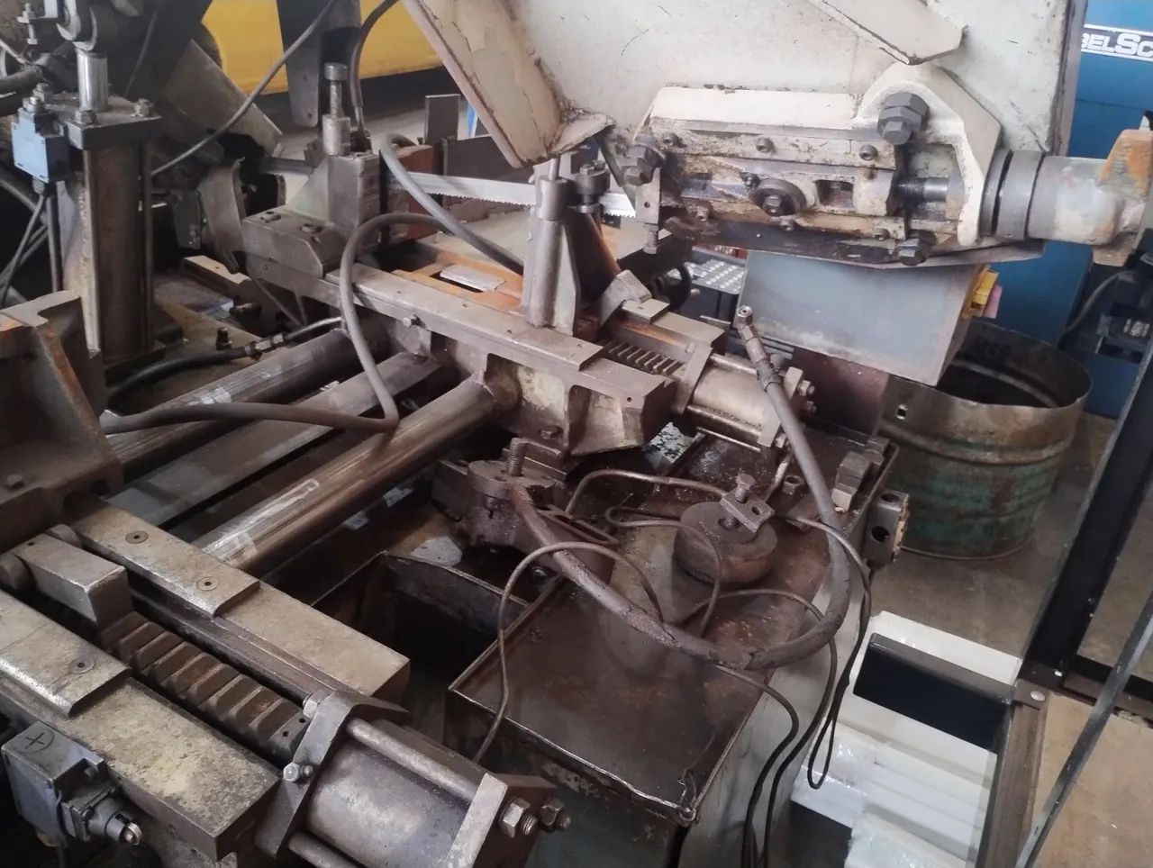 Serra de fita FRANHO SF250 A usada. - Foto 2