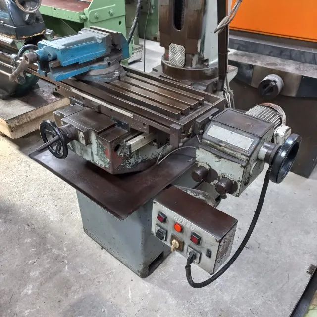 Furadeira Fresadora Rocco Ffpr-40 A Cone N° 4 / -- 90005 Nc Branco - Foto 6