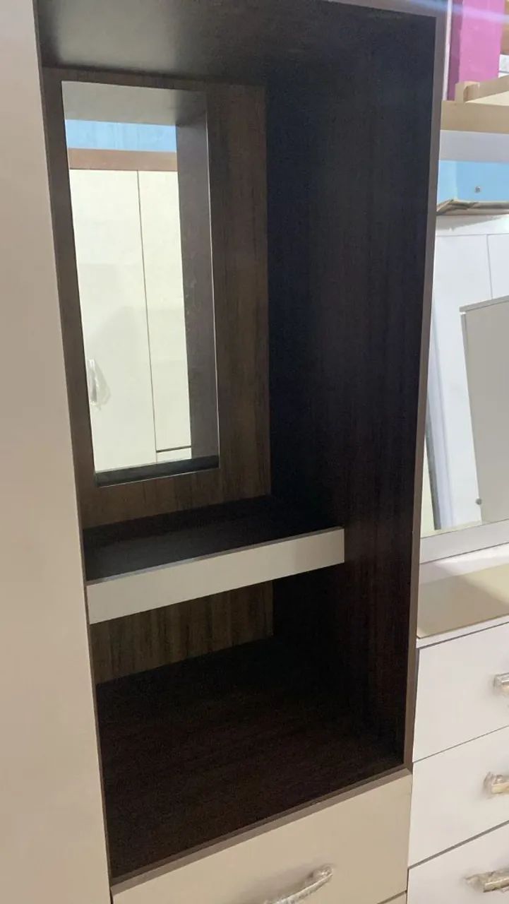 Guarda roupa de 2 portas com 2 gavetas - Foto 2