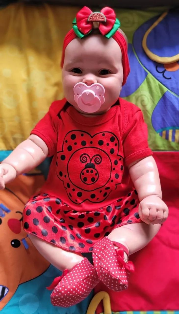 Bebês  reborn toda de silicone pintura do cabelinho ao corpo  - Foto 2