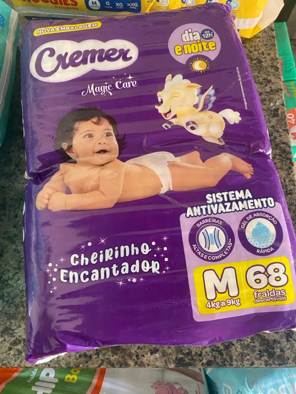 Fraldas Cremer Magic Care M 68 - 4kg a 9kg