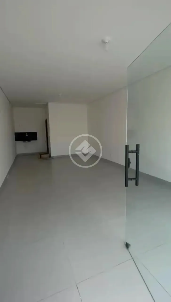 SALA COMERCIAL PARA LOCAÇÃO GALERIA ZAIRA TORRACA - VALOR DE LOCAÇÃO R$ 2.300,00 - BAIRRO