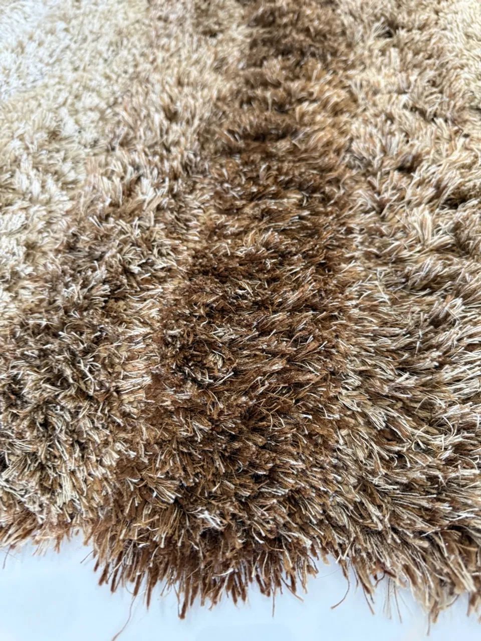 Tapete Peludo Marrom e Bege - Foto 5