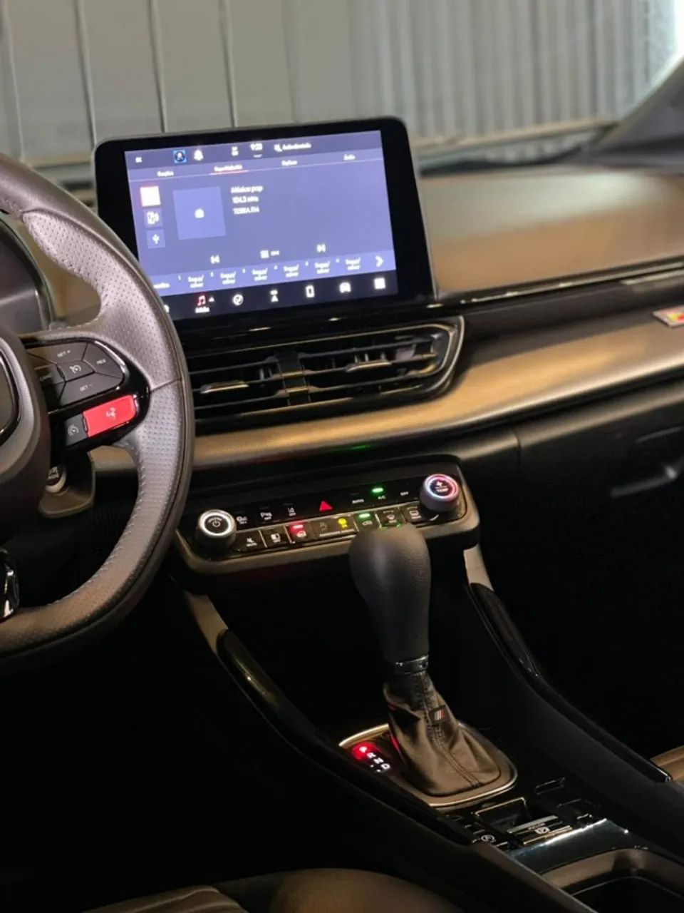 Fiat Fastback Limited Ed.1.3 270 T.flex Aut. 2023 - Foto 12