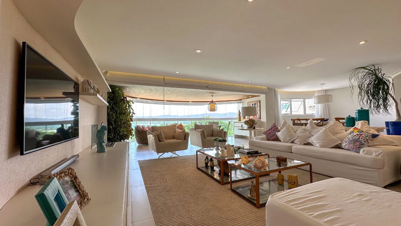 Apartamento alto padrão à VENDA no Guarujá, litoral de São Paulo, Condomínio Tortugas