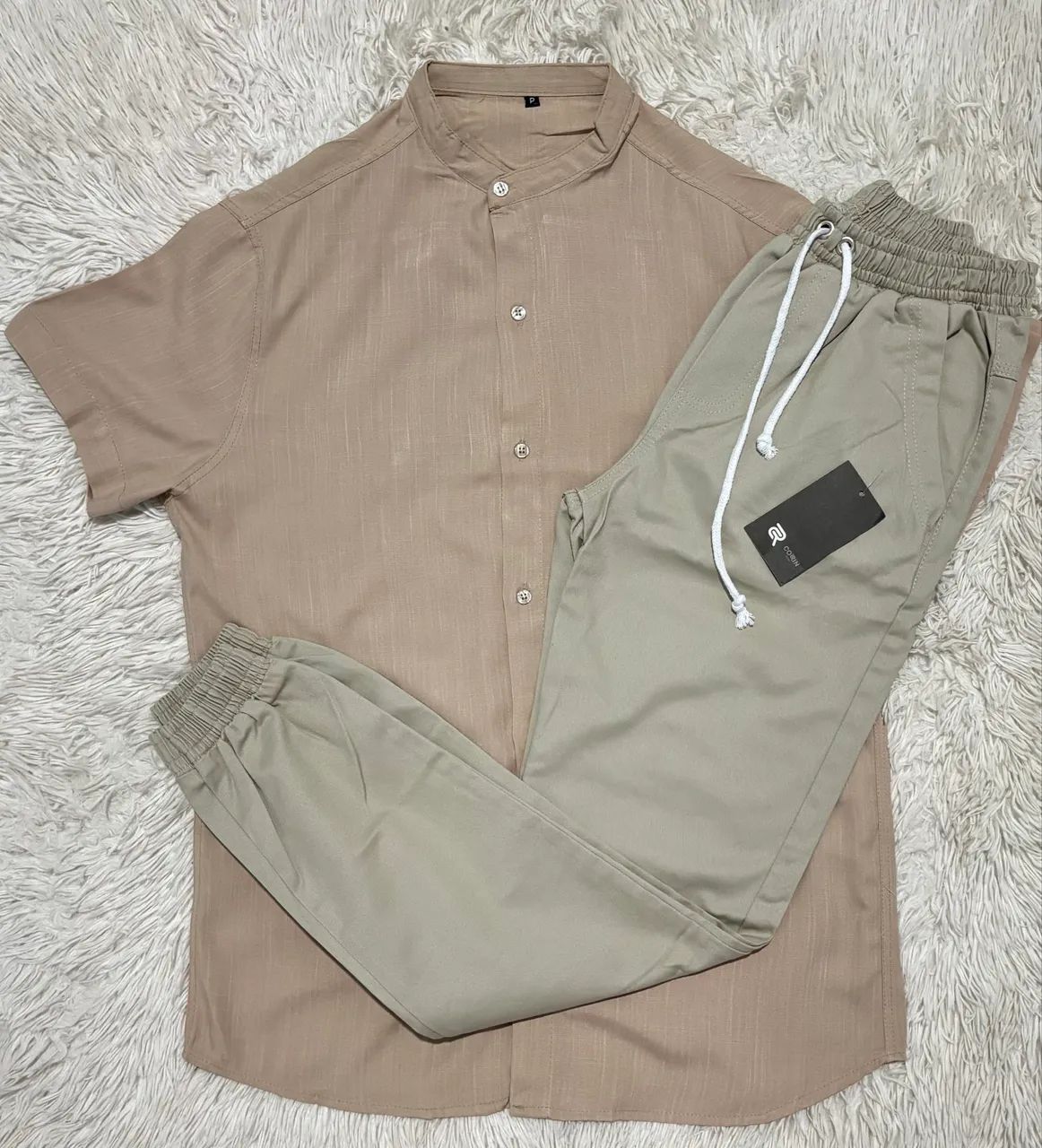 Kit P Camisa Bege e Calça Jogger Sarja 