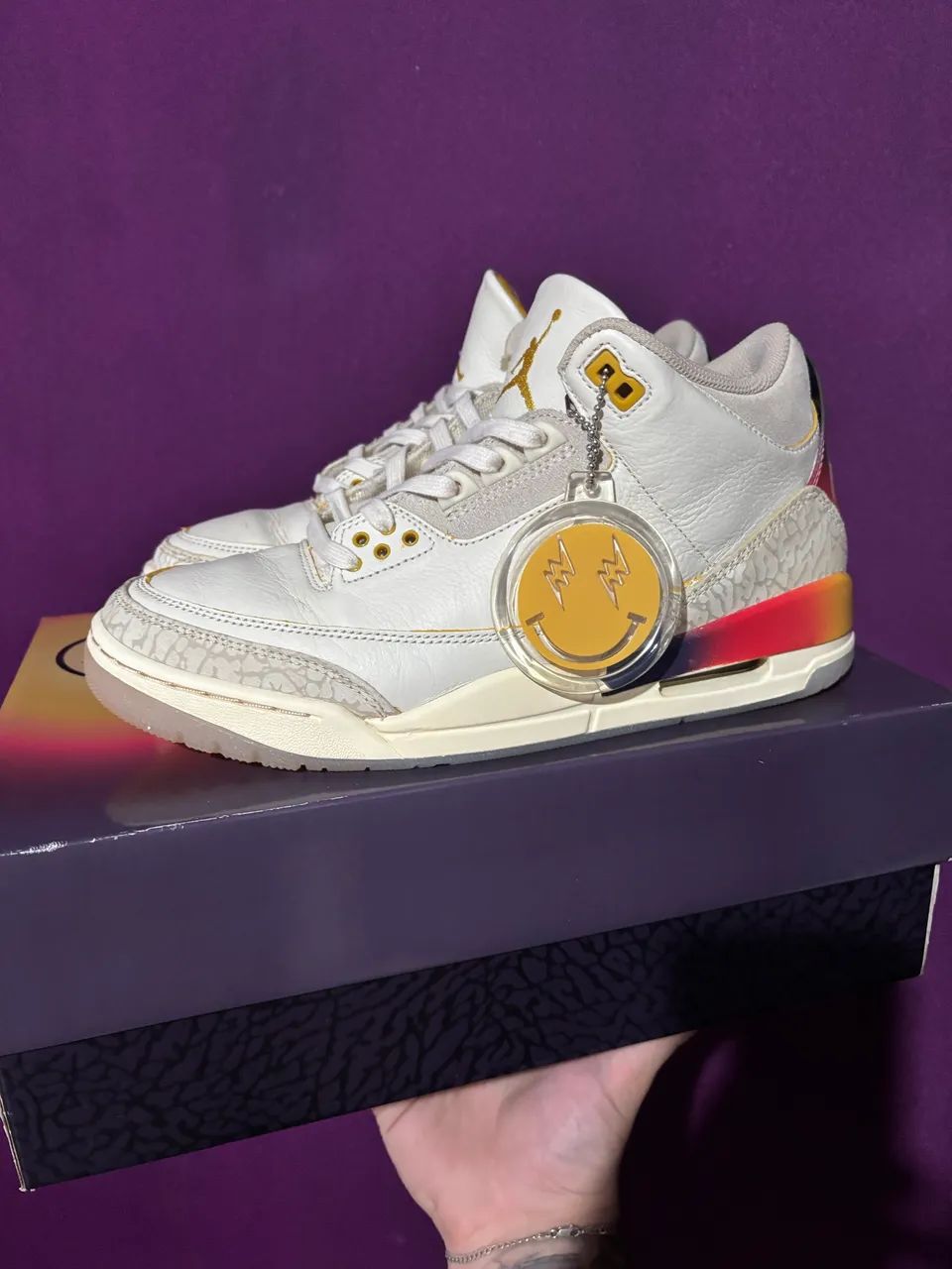 Microondas J- balvin64317619033987122