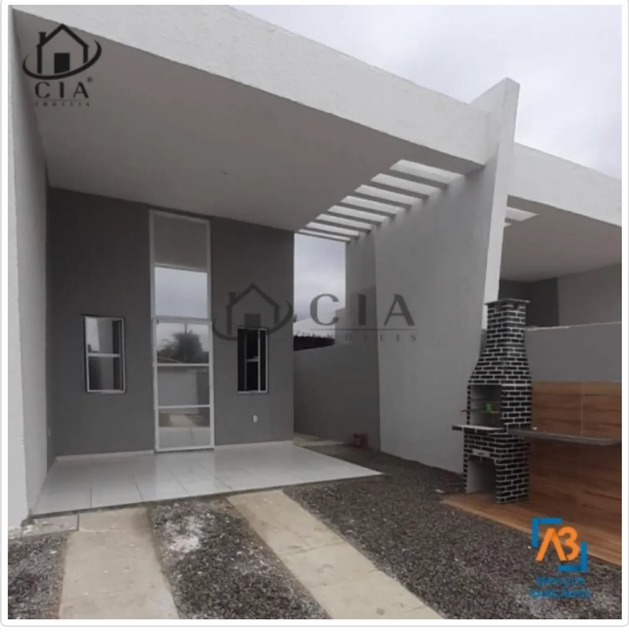 Alugo casa na pavuna