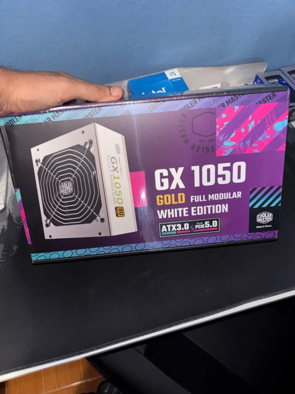 Fonte Cooler Master GX1050W Gold Full Modular White Edition