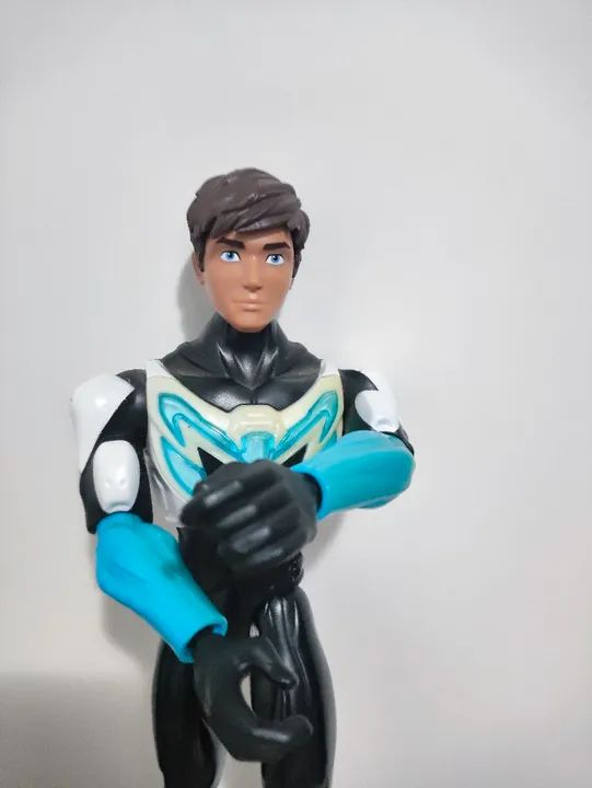Boneco antigo do Max steel