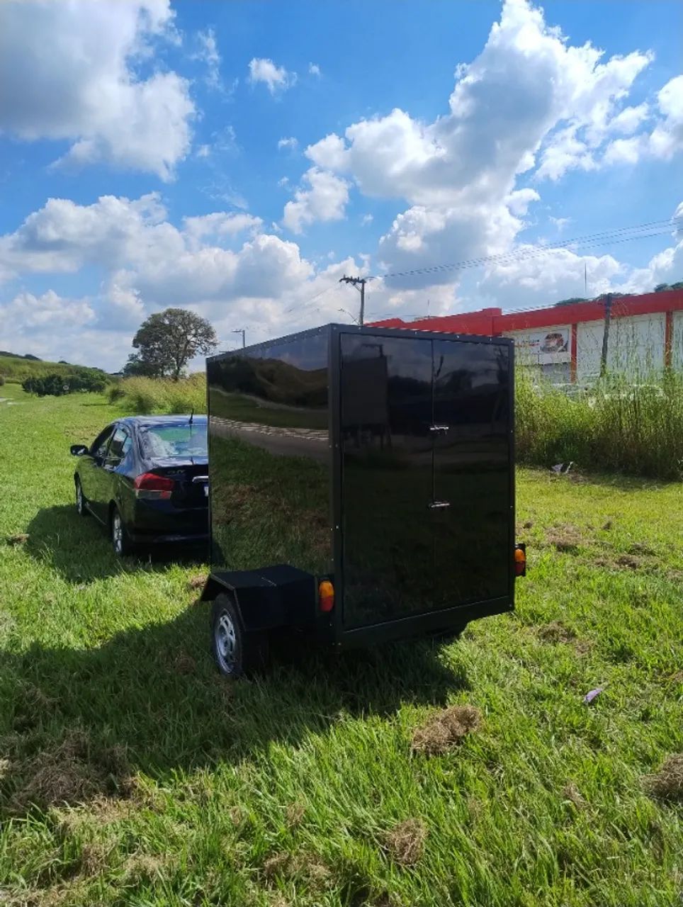 Carretinha fechada de ACM, nunca foi emplacada, muito nova  - Foto 2
