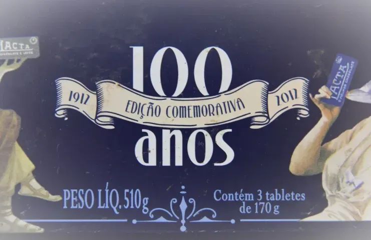 Lata Comemorativa 100 Anos Chocolates Lacta - 1912 - 2012 - Foto 3