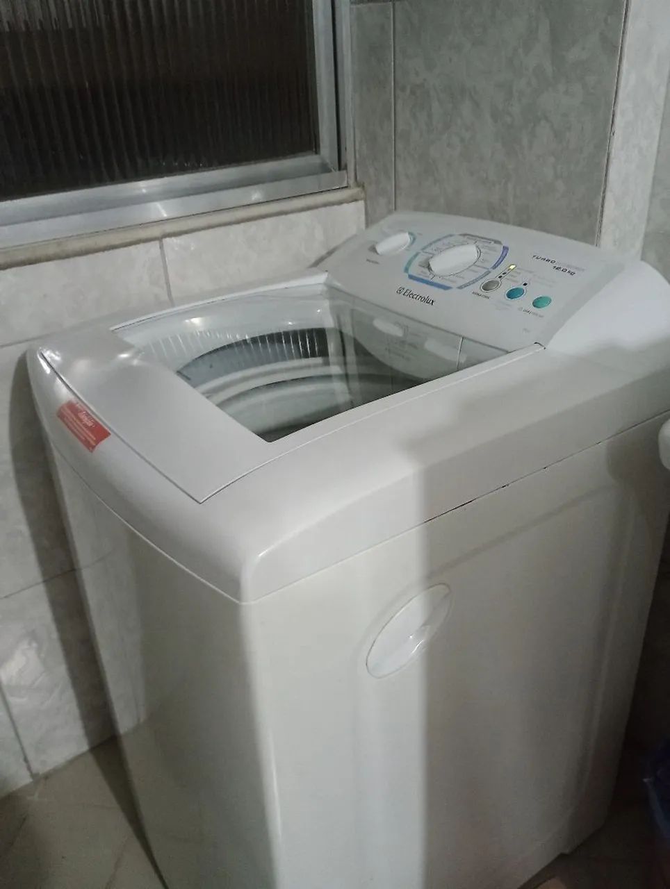 Máquina de Lavar Roupa Electrolux 12kg Turbo Economia - Foto 2