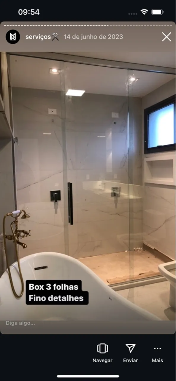 Box de banheiro com fino acabamento