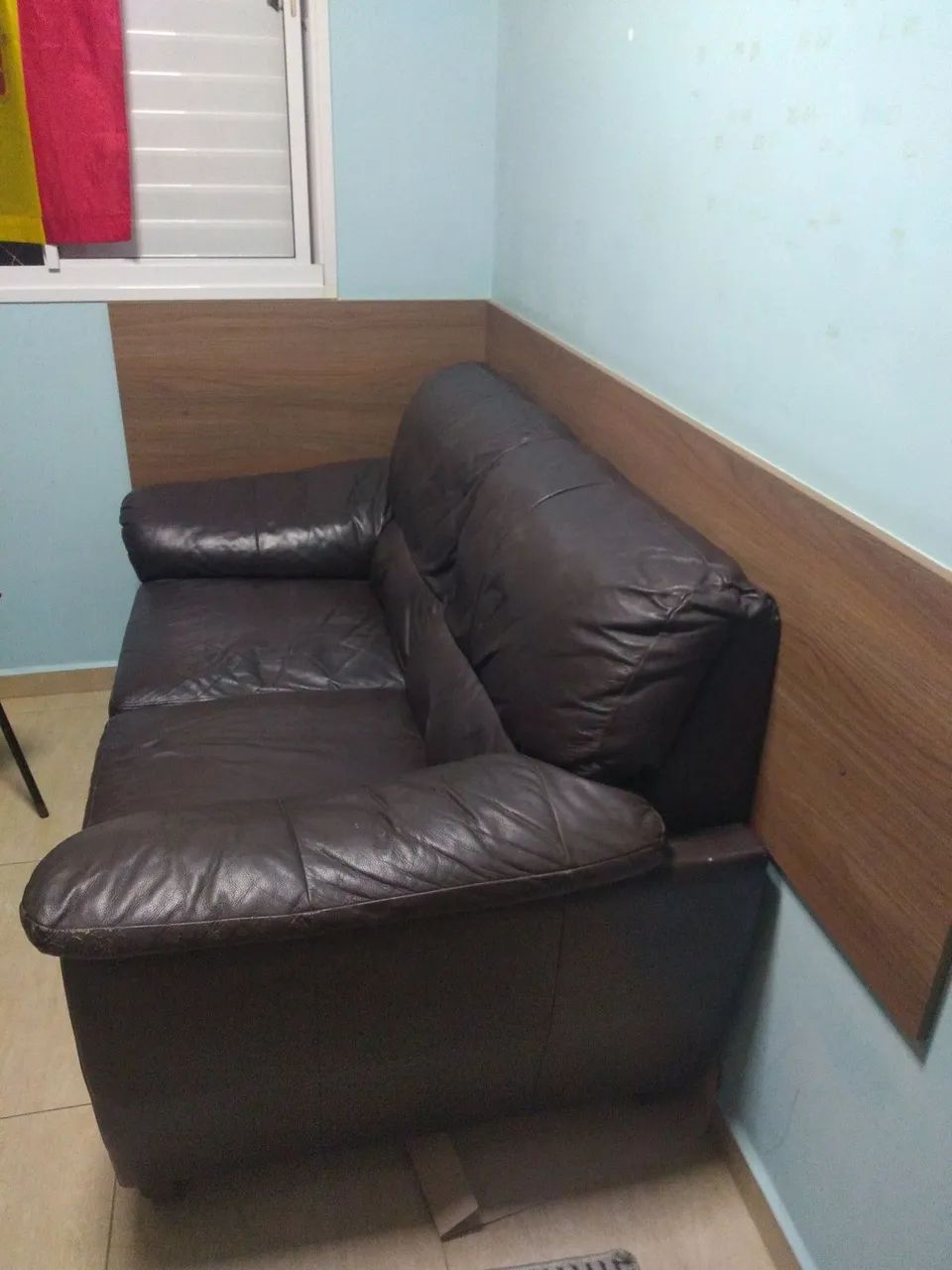 Sofá de Couro Marrom 2 Lugares - Foto 3