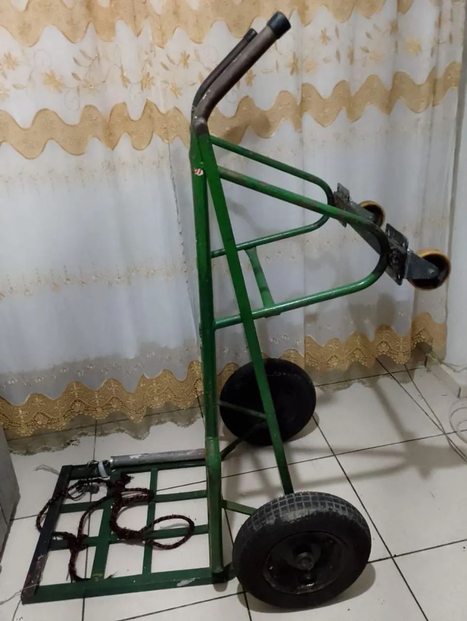 Carrinho de carga reforçado 4 rodas